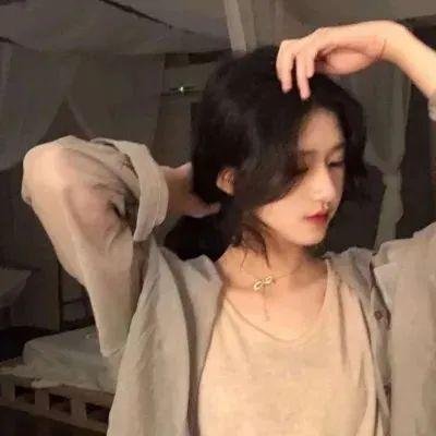 女仆们